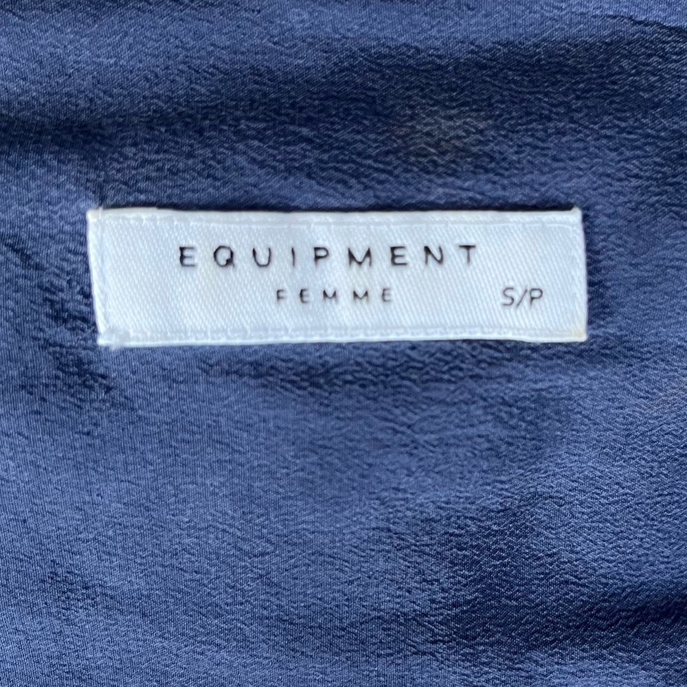 ✨2 for $20✨ Equipment Femme 100% Silk Button Down Short Sleeve Dress - Picture 5 of 6